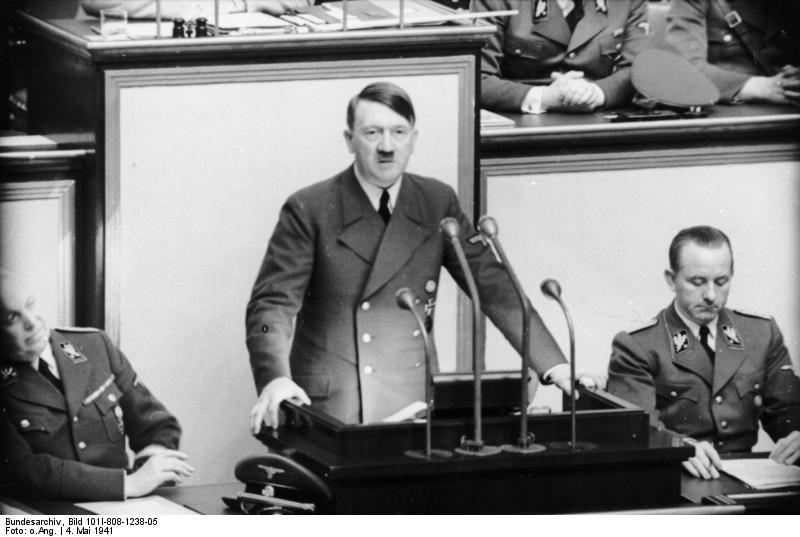 Photo berlin - reichstag - hitler speech (2)