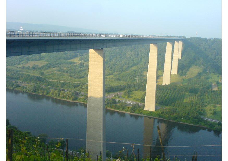 Photo bridge over the moezel in germany