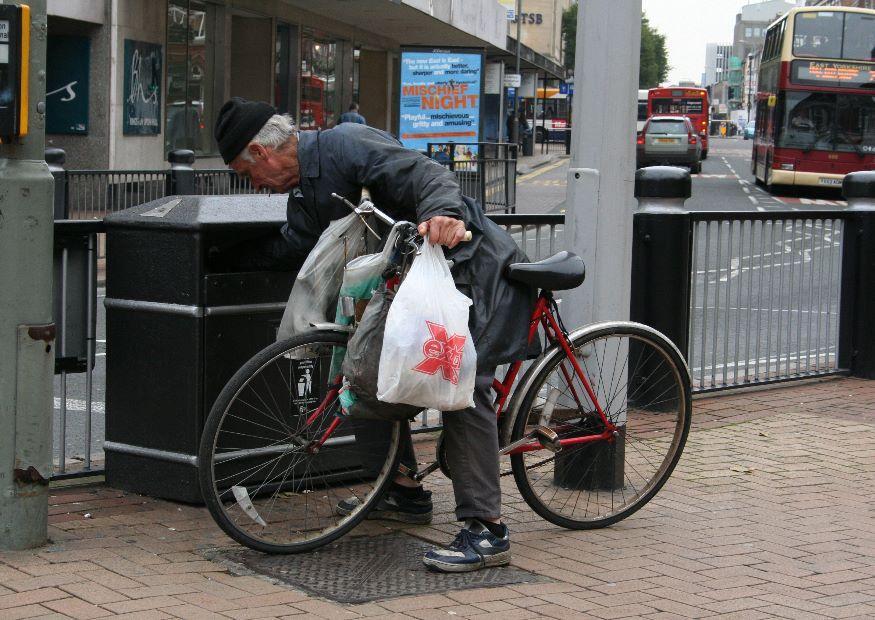 Photo homeless in hull