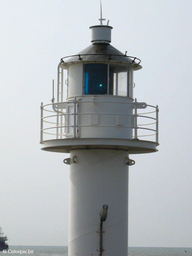 Photo lighthouse and pier 2