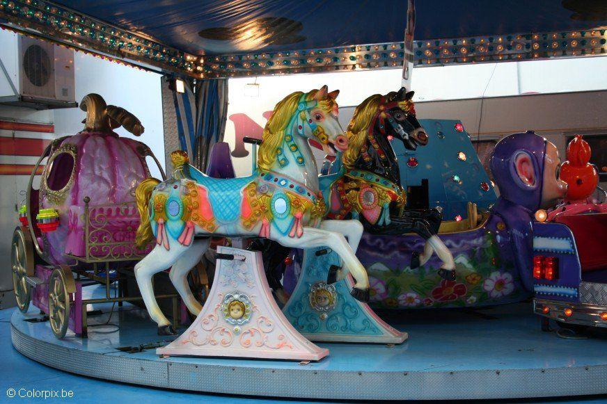 Photo merry go round