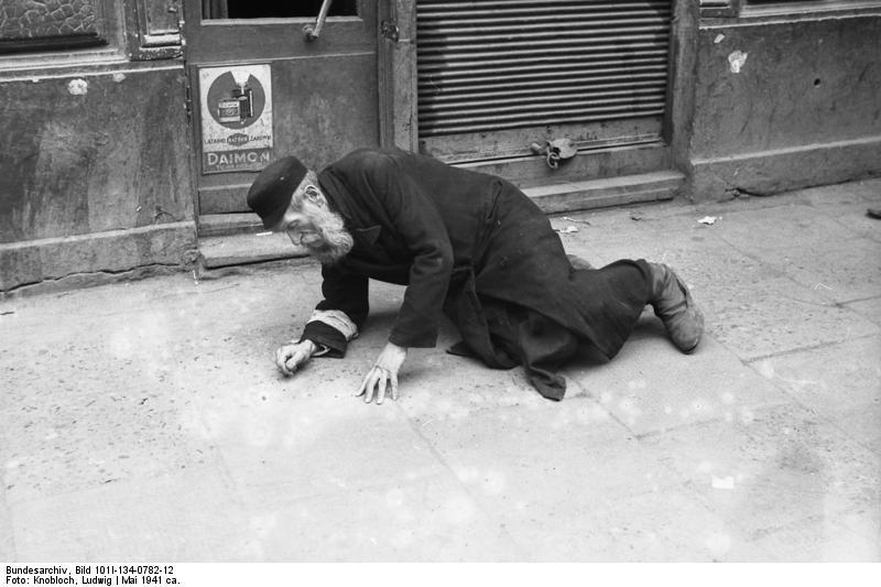 Photo poland - ghetto warsaw - old man