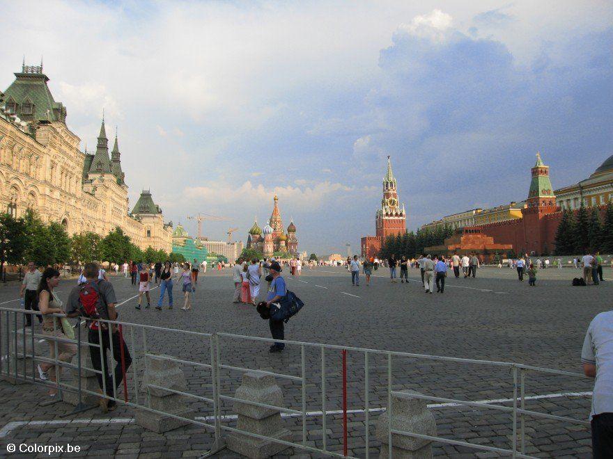 Photo red square