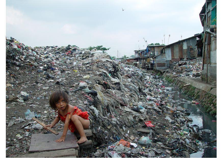 Photo slums in jakarta