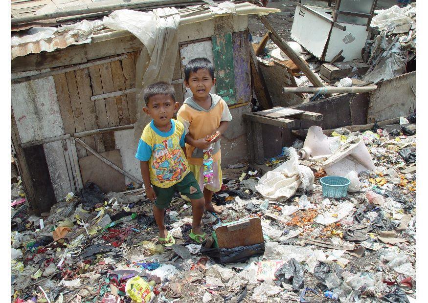 Photo slums in jakarta