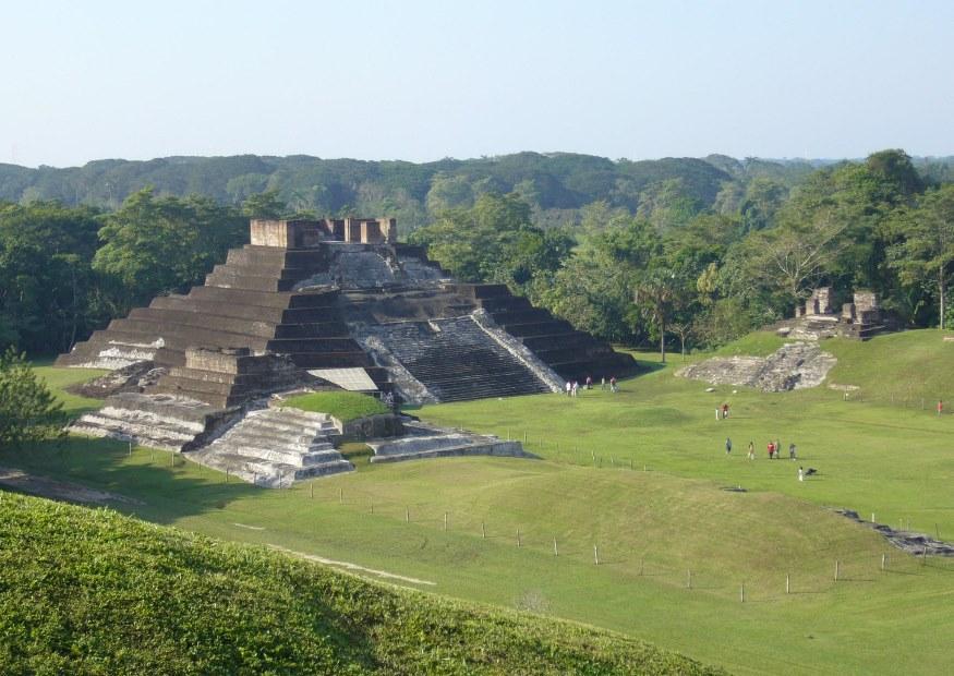 Photo temple comalcalco