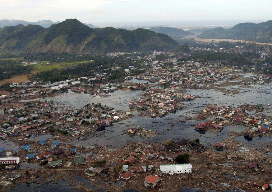 Photo village after tsunami